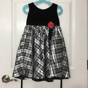 4T Velvet Black and White Dress
